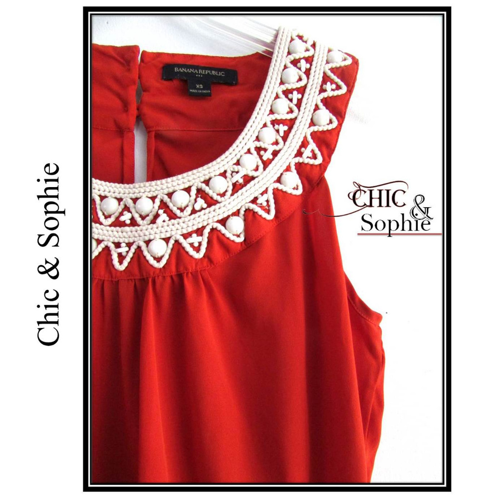 Banana Republic Sleeveless Beaded Collar Blouse